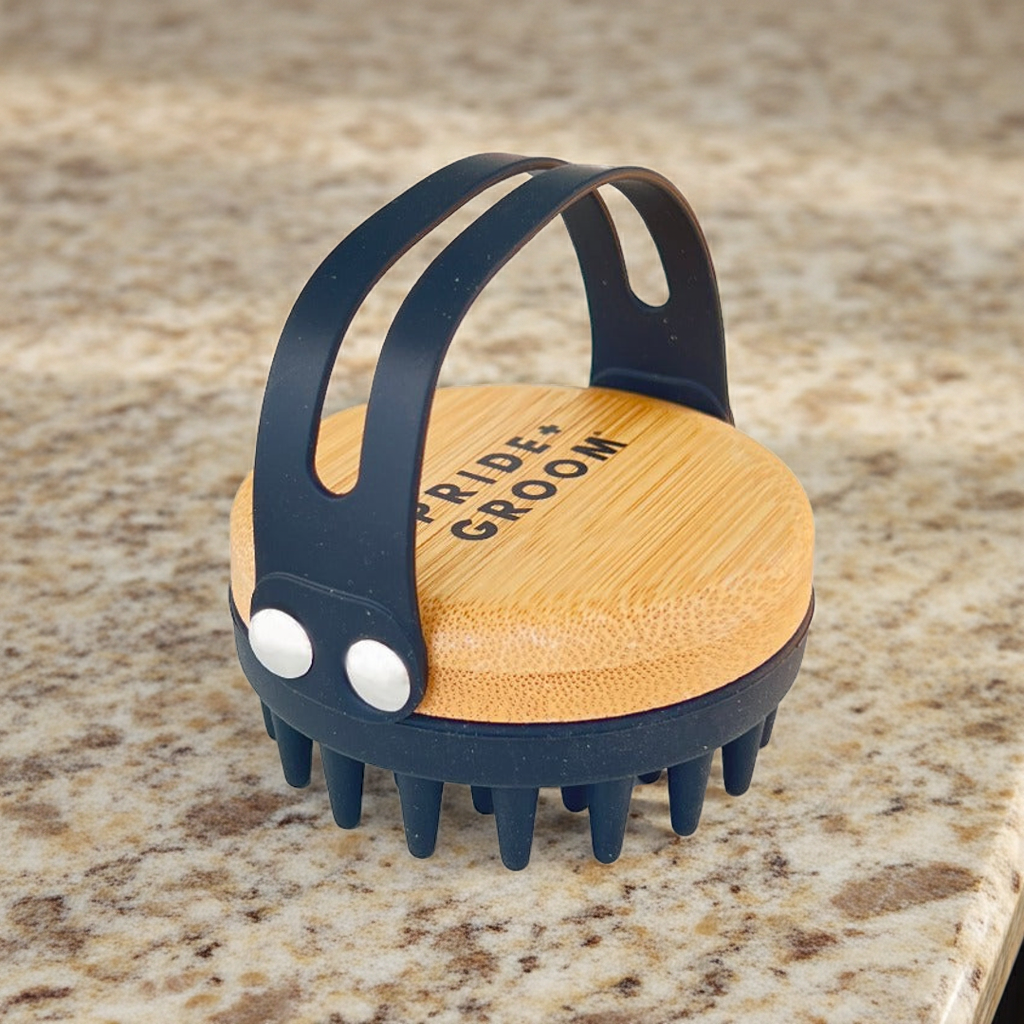 THE BATH BRUSH