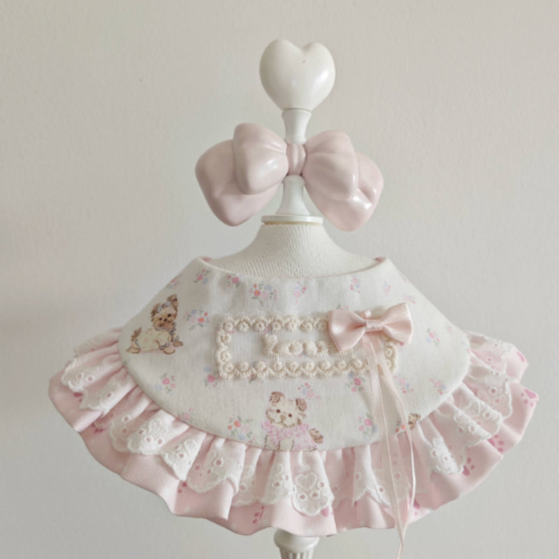 Pink lace-trimmed scarf with central lace panel and satin bow, teddy print