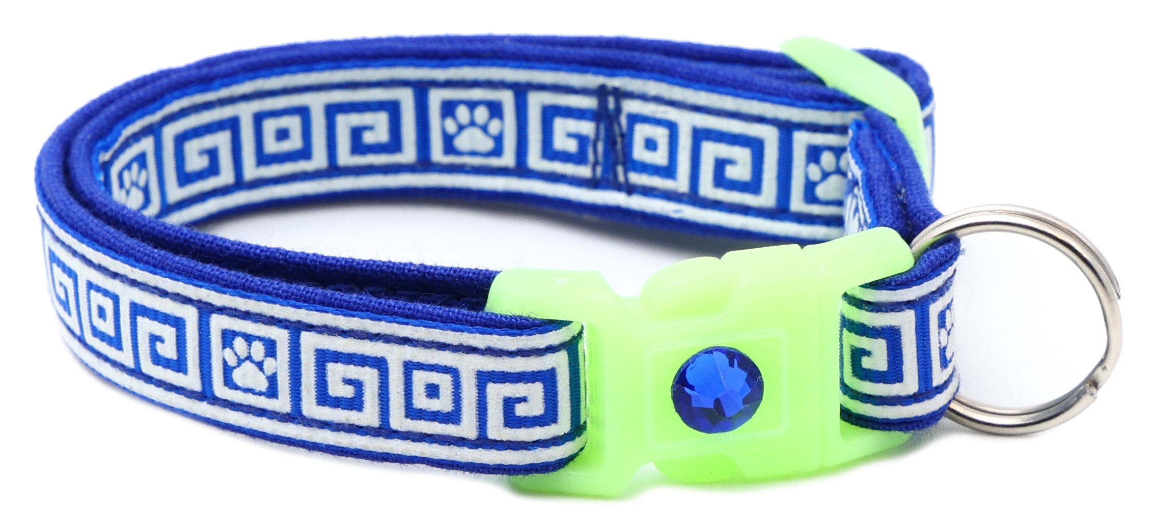 Breakaway cat collar with dark blue Greek key pattern, light green buckle, metal ring clasp, no bell.