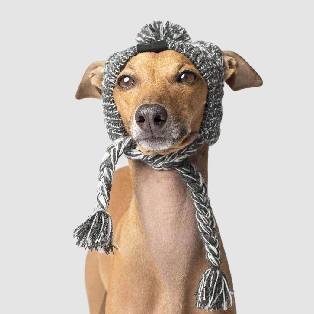 Cozy Knitted Pet Hat with Fluffy Pom-Pom — Winter Warm Beanie for Dogs & Cats