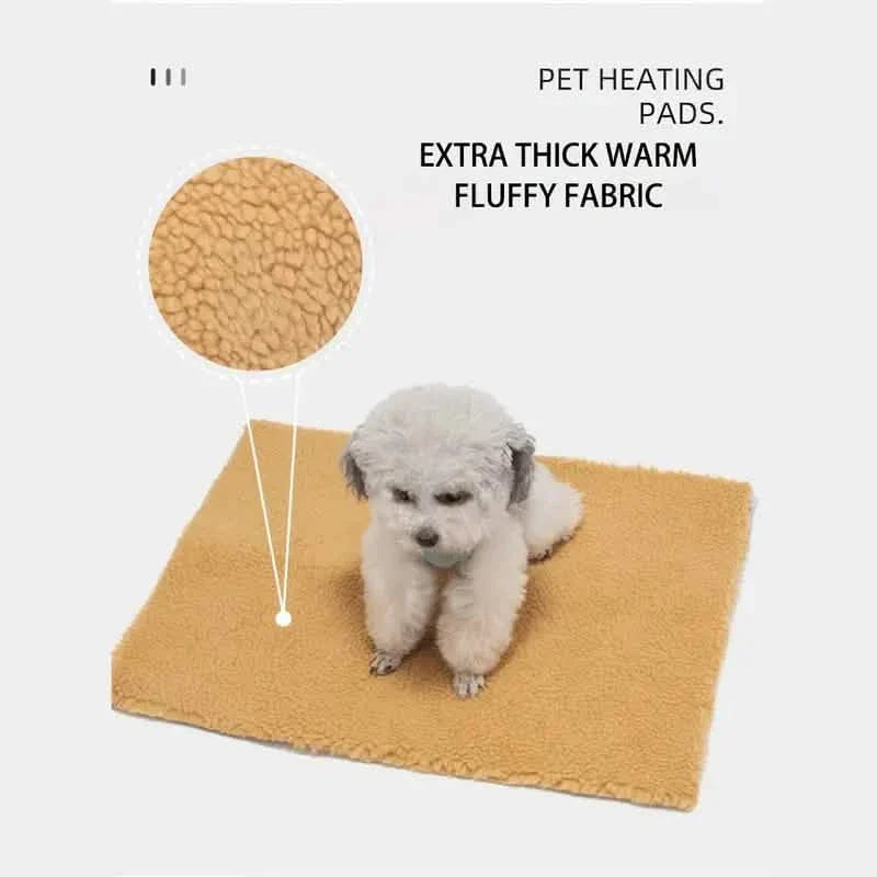Khaki self-heating pet mat, extra-thick fluffy fabric; small white puppy on top